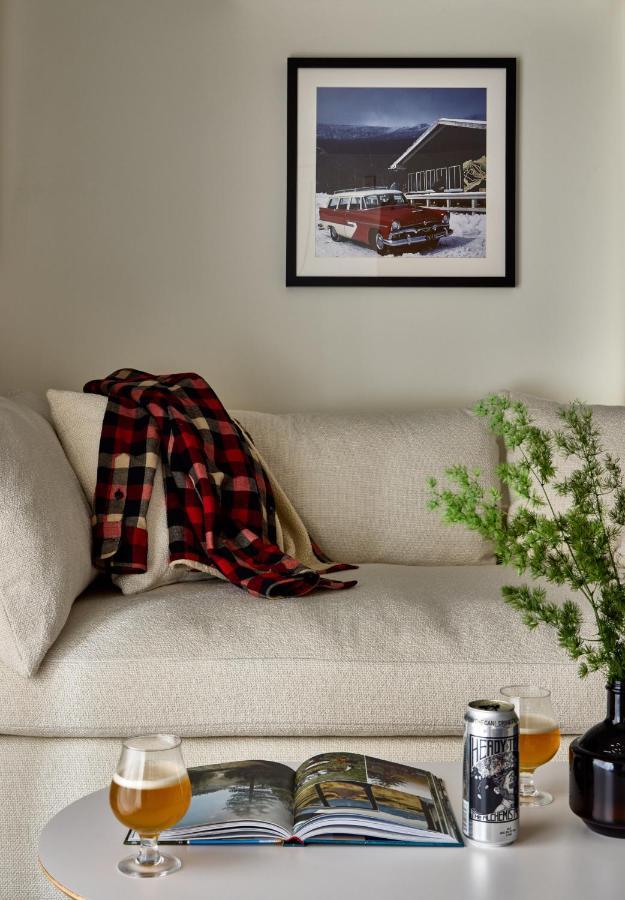 Taelta Lodge, A Bluebird By Lark Stowe Extérieur photo